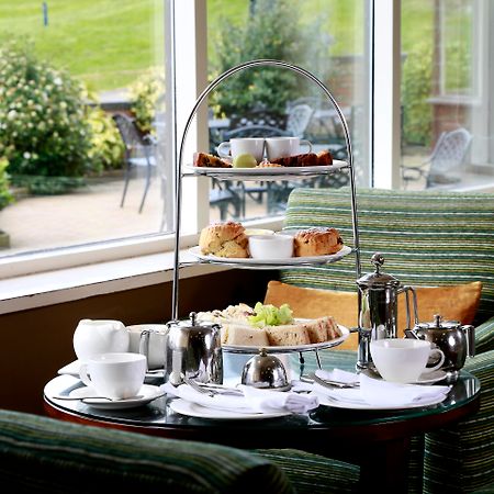 Macdonald Hill Valley Hotel, Spa & Golf Resort Whitchurch  Exteriér fotografie