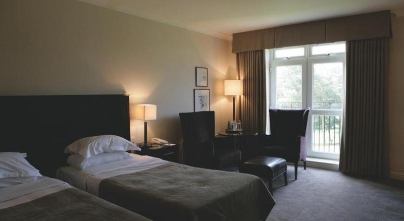 Macdonald Hill Valley Hotel, Spa & Golf Resort Whitchurch  Pokoj fotografie