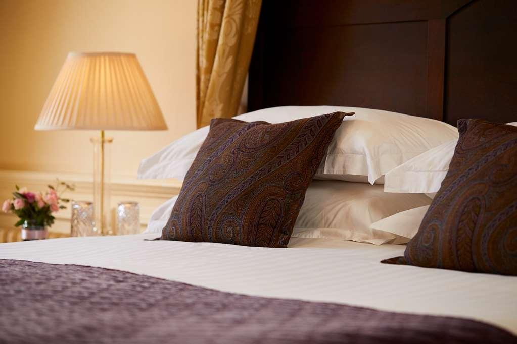 Macdonald Hill Valley Hotel, Spa & Golf Resort Whitchurch  Pokoj fotografie