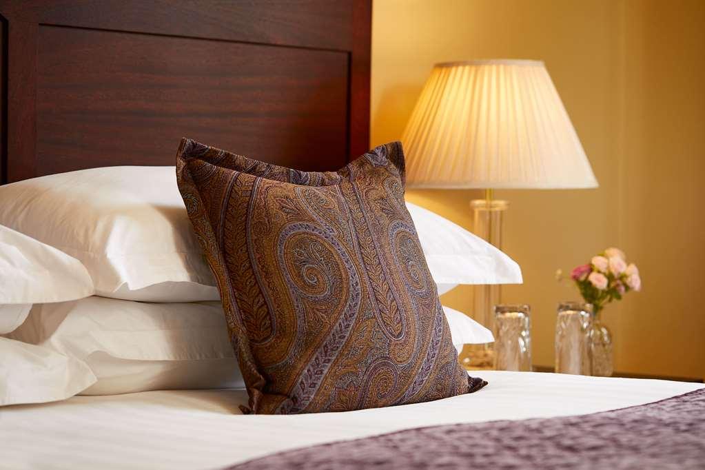 Macdonald Hill Valley Hotel, Spa & Golf Resort Whitchurch  Pokoj fotografie