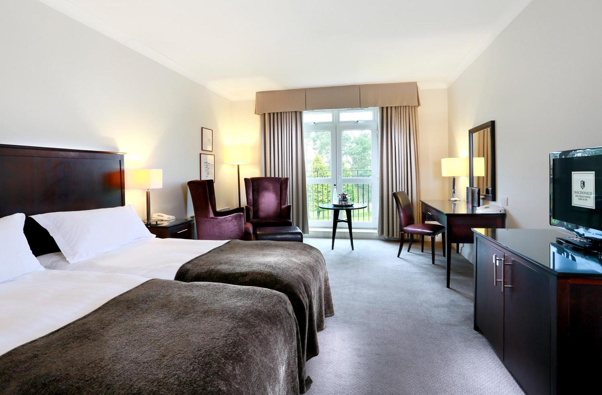 Macdonald Hill Valley Hotel, Spa & Golf Resort Whitchurch  Exteriér fotografie