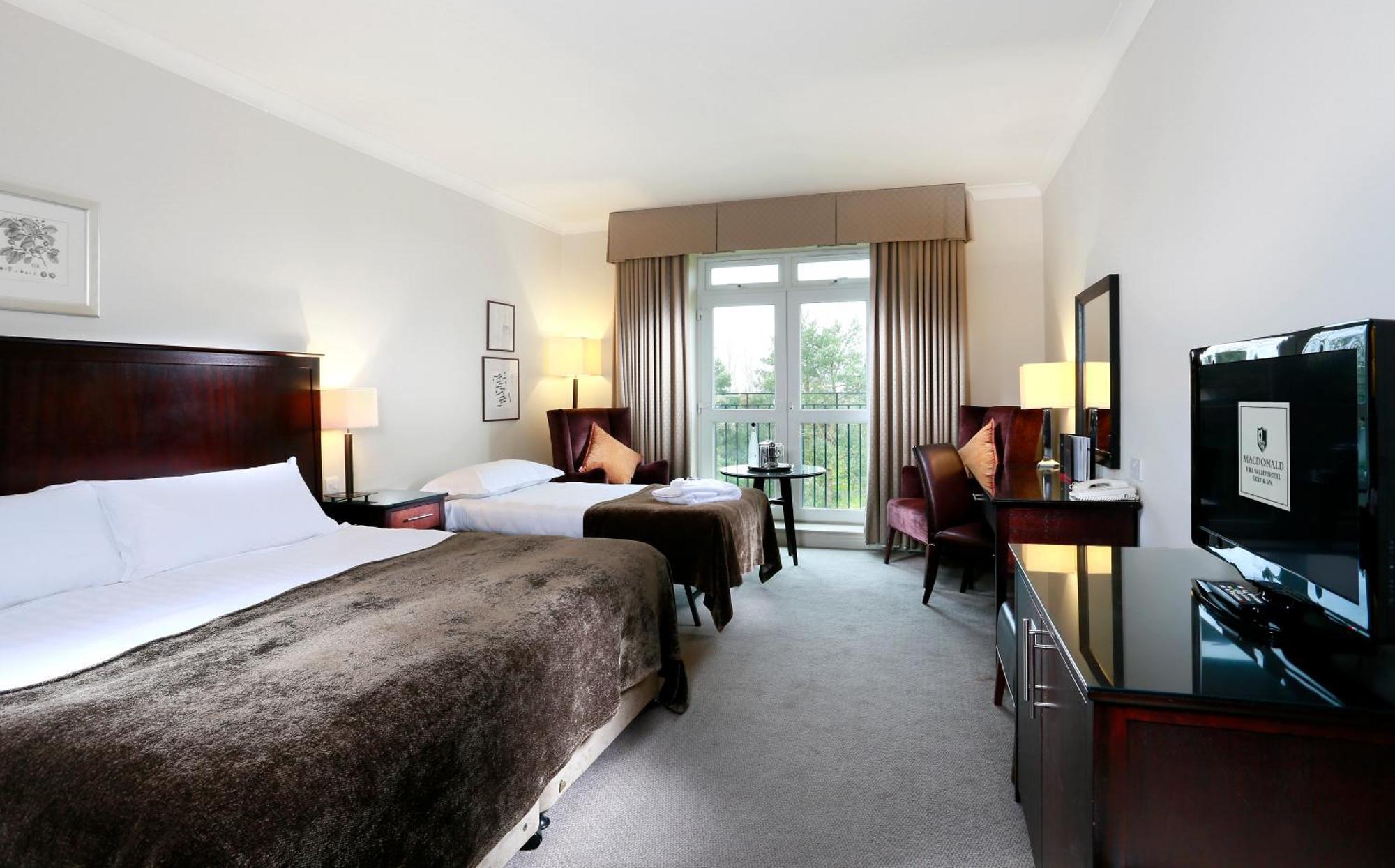 Macdonald Hill Valley Hotel, Spa & Golf Resort Whitchurch  Exteriér fotografie