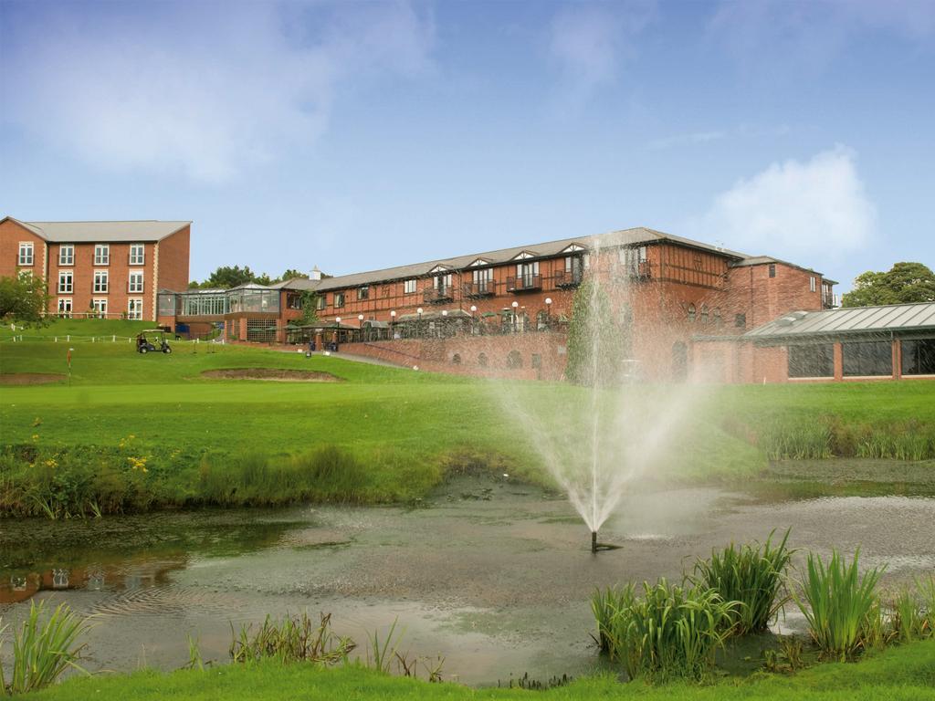 Macdonald Hill Valley Hotel, Spa & Golf Resort Whitchurch  Exteriér fotografie